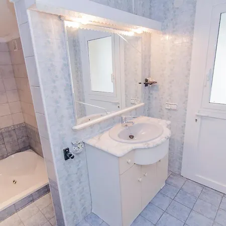 Villa Club Villamar - Prussia Lloret de Mar